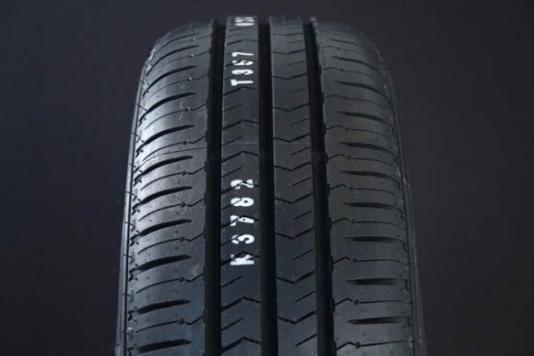 215/60R16 NEXEN ROADIAN CT8 C-DÄCK