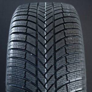 255/50R20 BRIDGESTONE BLIZZAK LM005 FRIKTION