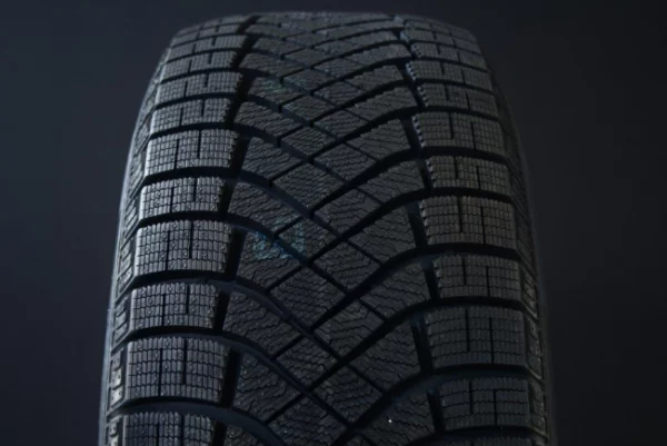 205/55R16 PIRELLI WINTER ICE ZERO FRIKTION