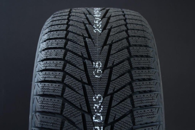 255/55R20 HANKOOK WINTER I*CEPT X RW10 FRIKTION