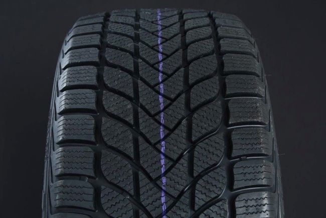 225/40R18 LANDSAIL WINTER LANDER FRIKTION