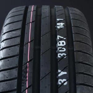 275/35R22 KUMHO PS71 SUV XL