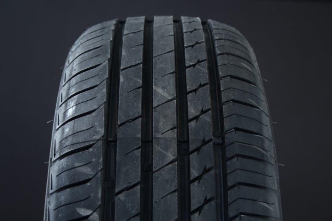 205/60R15 SAILUN ATREZZO ELITE
