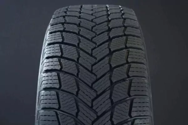 255/65R18 MICHELIN X-ICE SNOW SUV FRIKTION