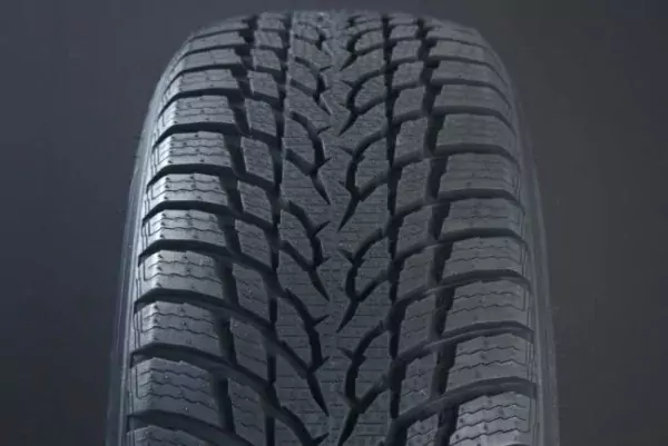 235/55R20 NOKIAN SNOWPROOF 1 FRIKTION