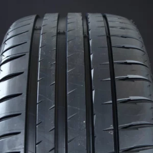 225/45R18 MICHELIN PILOT SPORT 4 OUTLET