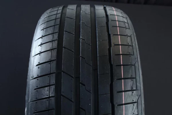 235/55R19 HANKOOK VENTUS S1 EVO3 K127A