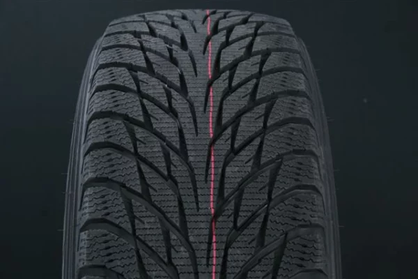 235/60R18 NOKIAN HAKKAPELIITTA R2 FRIKTION OUTLET