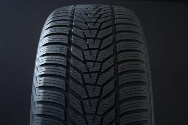 295/30R20 HANKOOK WINTER I*CEPT EVO3 W330 FRIKTION DOT2021