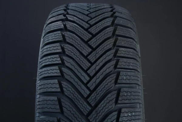 205/45R17 MICHELIN PILOT ALPIN 6 RUNFLAT FRIKTION