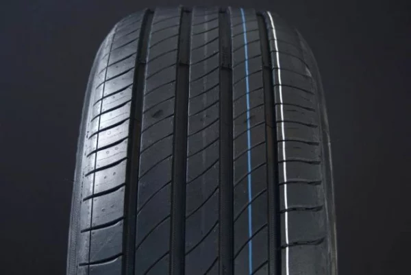 235/45R20 MICHELIN E PRIMACY DEMO