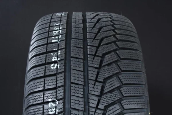 235/60R16 HANKOOK WINTER I*CEPT EVO2 W320 FRIKTION