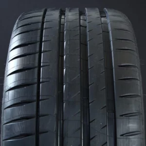 225/40R19 MICHELIN PILOT SPORT 4S DEMO