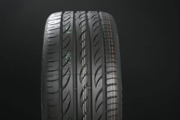 235/45R18 PIRELLI PZERO NERO GT