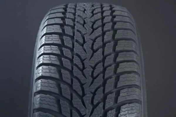 245/40R20 NOKIAN SNOWPROOF 1 FRIKTION